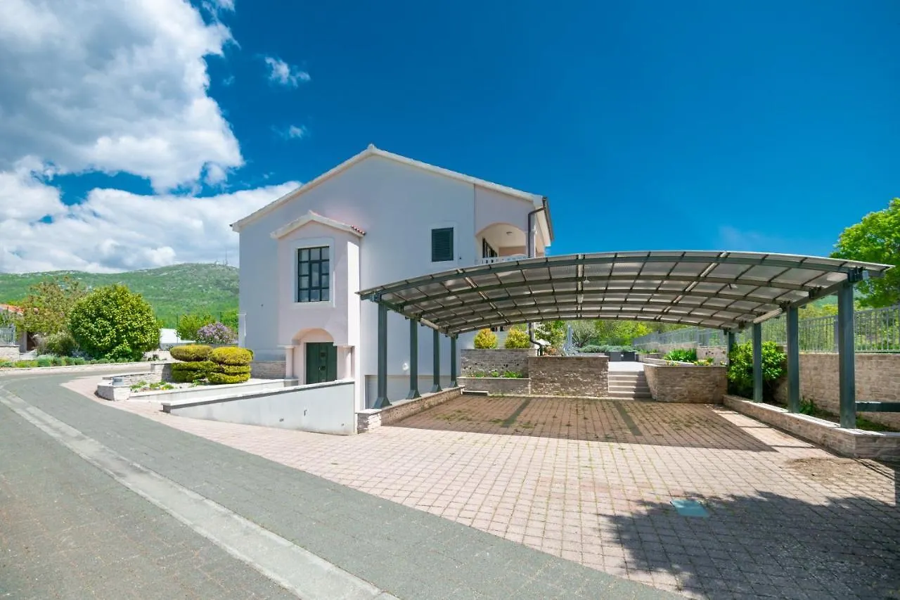 Residence Nada Gornji Seget
