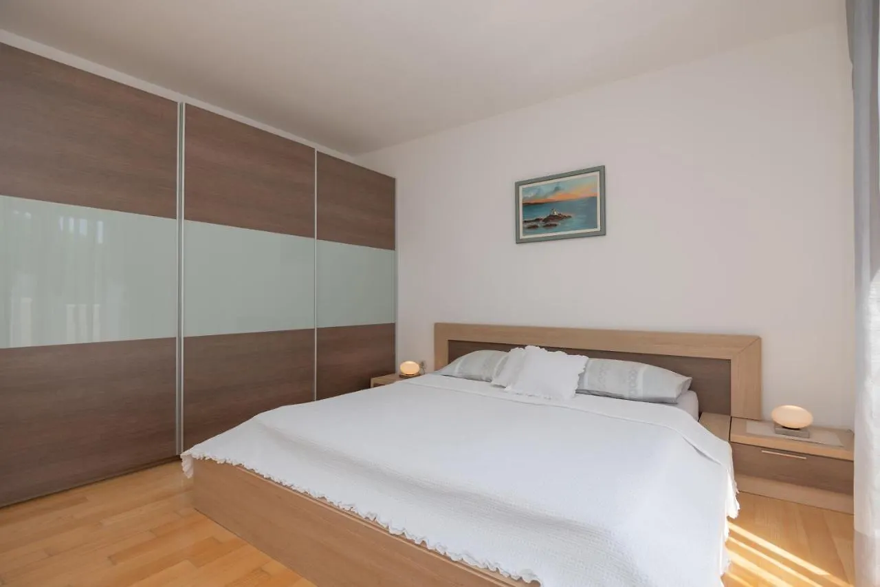 Residence Nada Gornji Seget